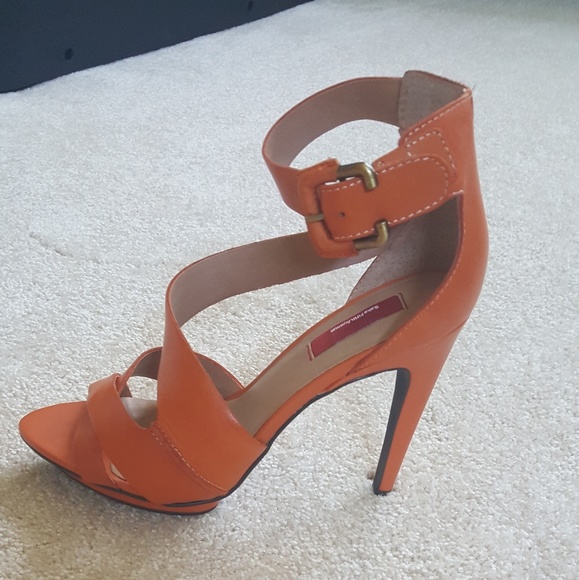 Saks Fifth Avenue | Shoes | Saks Fifth Avenue Heels | Poshmark